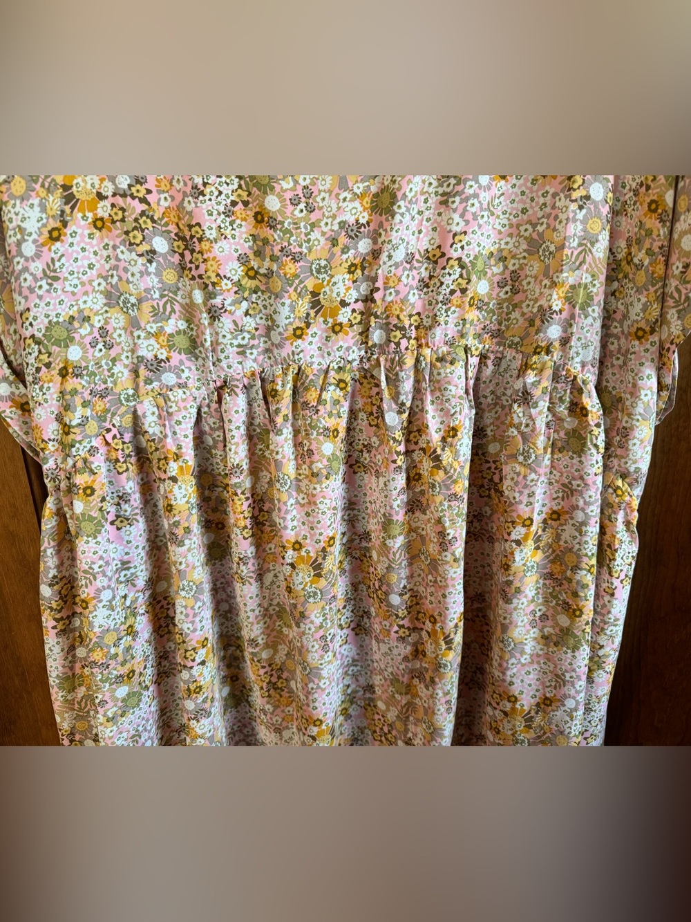 Hayden Los Angeles Ditzy Floral Babydoll
Blouse - Size 3X NWTs - Picture 6 of 12